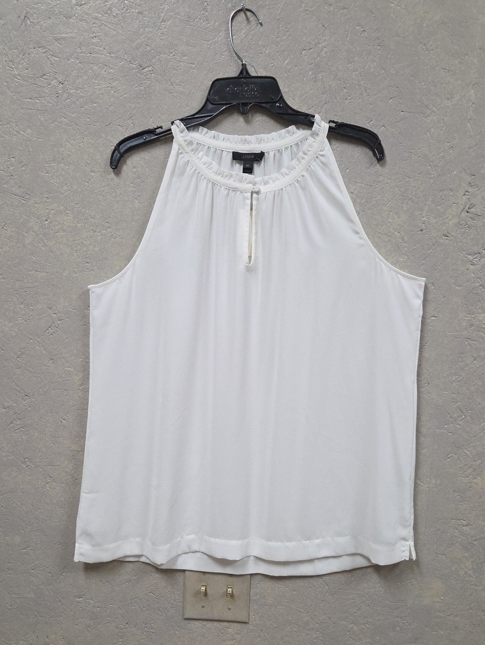 J. Crew Off White Ruffle Neckline  Sleeveless Top Plus Size